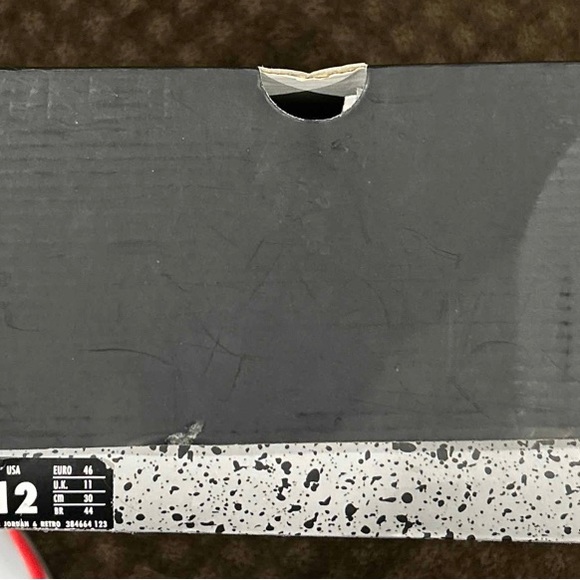 Retro Air Jordan 6 White Infared 2014 size 12 great condition box is damaged - Picture 4 of 10